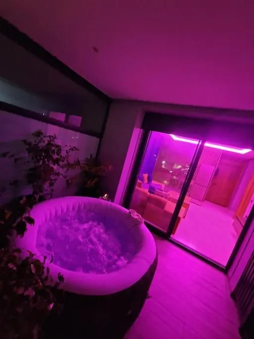 Luxury Studio With Jacuzzi Casablanca 0*,
